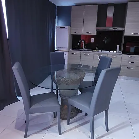 Playa A 3 Minutos Parking Barbacoa Apartamento En Castelldefels *